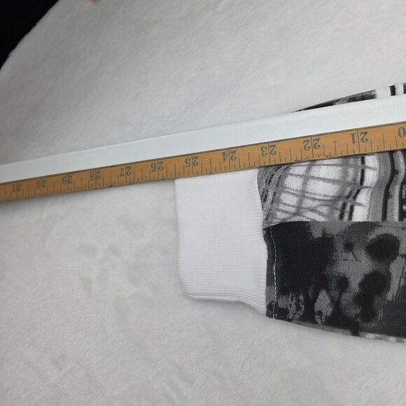 Forever 21 Mens L Graphic Hoodie NWT Photo Collage Streetwear Skater - Picture 10 of 10